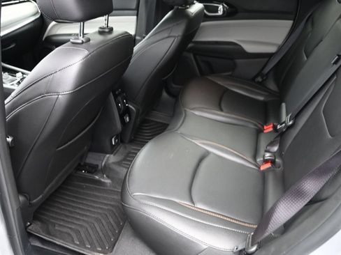 Used 2024 Jeep Compass Limited AWD/4WD image 14