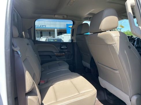 Used 2018 GMC Sierra 2500 SLT w/ Duramax Plus Package AWD/4WD image 31