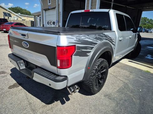 Used 2019 Ford F150 Lariat w/ Equipment Group 502A Luxury AWD/4WD image 11