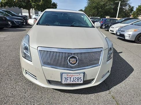 Used 2013 Cadillac XTS Premium image 8