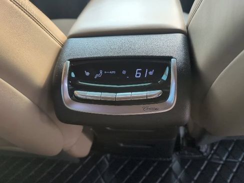 Used 2020 Cadillac XT6 Sport w/ Platinum Package AWD/4WD image 14