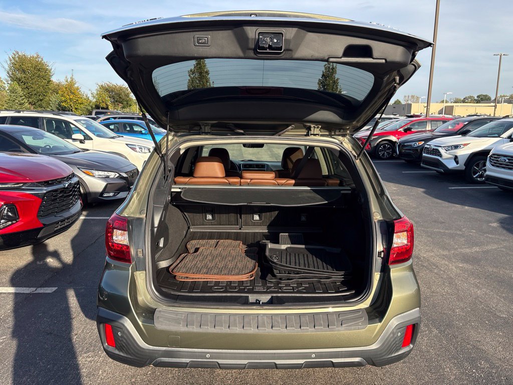 Used 2019 Subaru Outback 2.5i Touring w/ Popular Package #3A AWD/4WD image 6