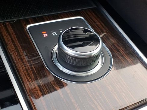 Used 2020 Jaguar F-PACE Prestige image 25