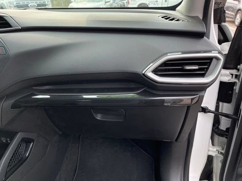 Used 2023 Chevrolet TrailBlazer LS FWD image 32