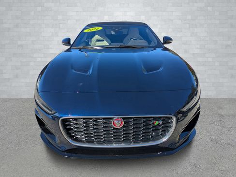 Used 2022 Jaguar F-TYPE R image 3