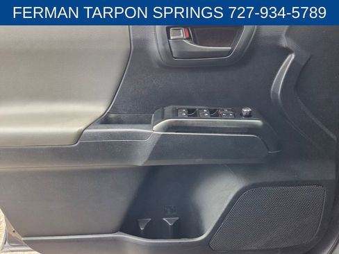 Used 2017 Toyota Tacoma SR image 21