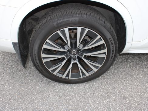 Used 2020 Volvo XC90 T5 Momentum AWD/4WD image 14