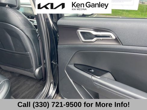 Certified 2025 Kia Sportage EX w/ Premium Package image 57