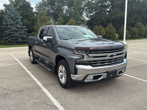 Used 2019 Chevrolet Silverado 1500 LTZ w/ LTZ Premium Package AWD/4WD image 20