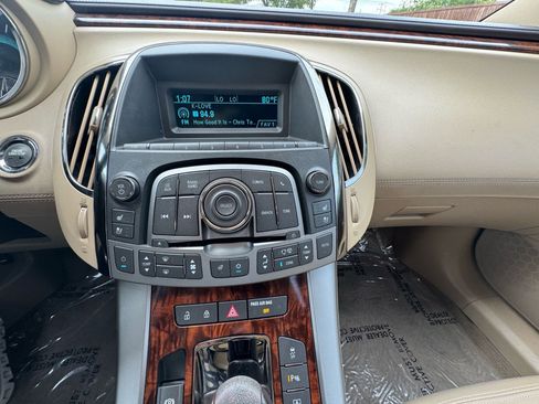 Used 2012 Buick LaCrosse Premium w/ Driver Confidence Package image 18