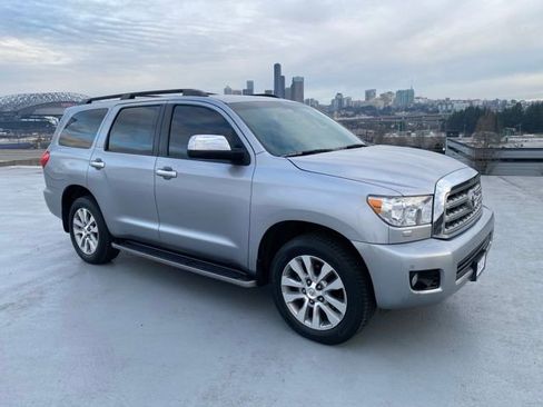 Used 2011 Toyota Sequoia Limited image 1