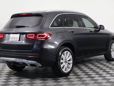 Used 2020 Mercedes-Benz GLC 300 4MATIC image 4