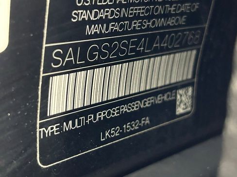 Used 2020 Land Rover Range Rover HSE image 39