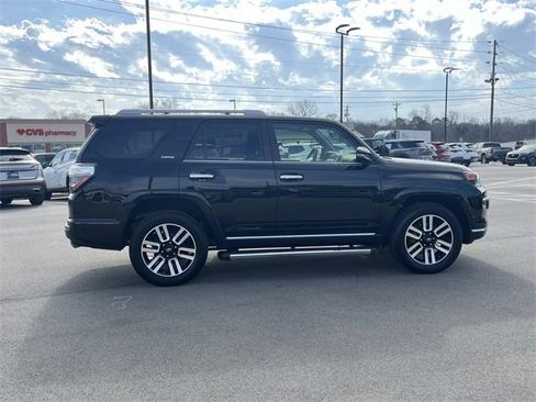 Used 2018 Toyota 4Runner Limited image 4
