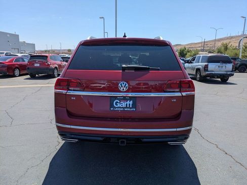 Used 2019 Volkswagen Atlas SE w/ Panoramic Sunroof Package FWD image 4