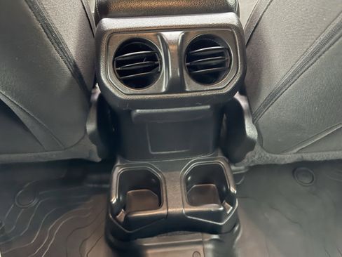 Used 2020 Jeep Wrangler Unlimited Sport image 47