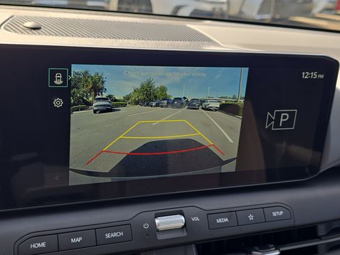 New 2025 Kia K4 LXS image 24