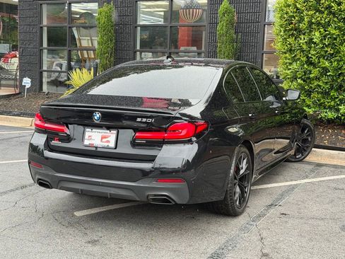 Used 2022 BMW 530i w/ M Sport Package RWD image 12
