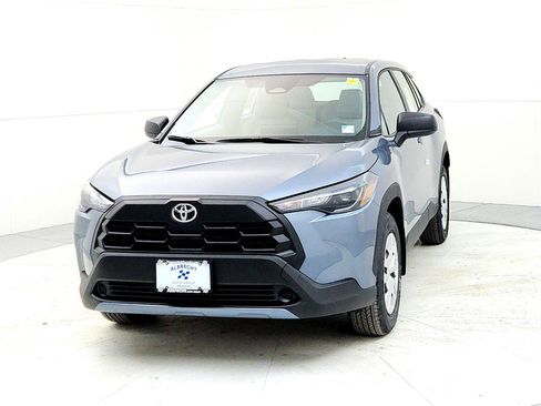 New 2026 Toyota Corolla Cross L image 2