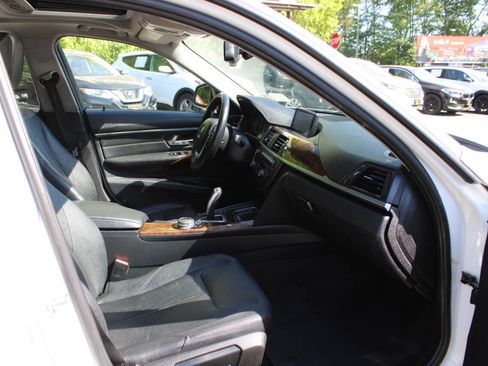 Used 2014 BMW 328i xDrive Sedan AWD/4WD image 31
