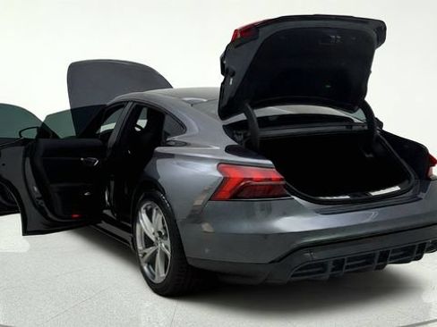 Used 2023 Audi e-tron GT Premium Plus AWD/4WD image 18