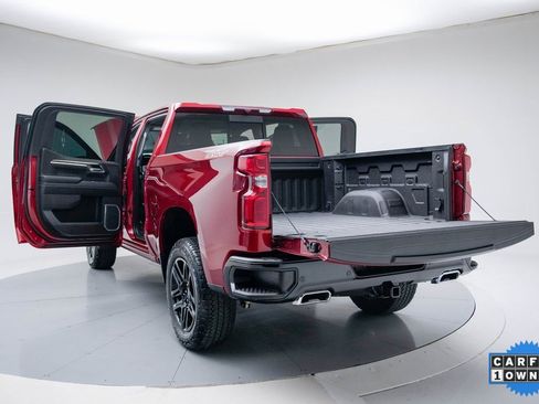 Used 2024 Chevrolet Silverado 1500 LT Trail Boss w/ LT Trail Boss Premium Package image 32