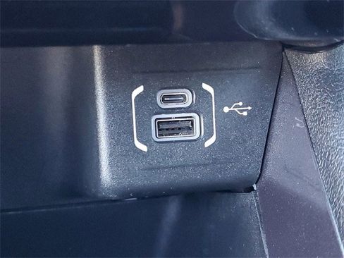 Used 2024 Jeep Compass Sport image 24