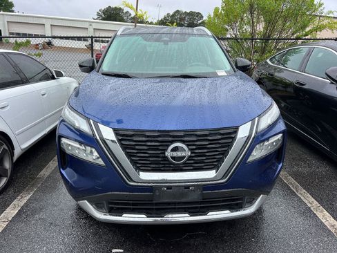 Used 2023 Nissan Rogue Platinum AWD/4WD image 2
