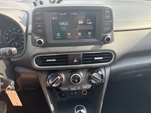 Used 2019 Hyundai Kona SE AWD/4WD image 18
