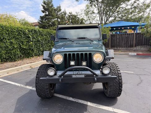 Used 2001 Jeep Wrangler Sahara AWD/4WD image 3