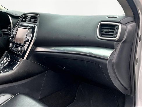 Used 2023 Nissan Maxima SV w/ Floor Mat Group image 17