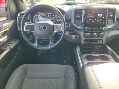 Used 2022 RAM 1500 Big Horn AWD/4WD image 10