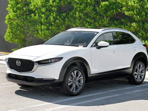 Certified 2025 MAZDA CX-30 AWD 2.5 S w/ Premium Package image 1