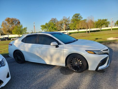 Used 2022 Toyota Camry XSE w/ Driver Assist Package image 7