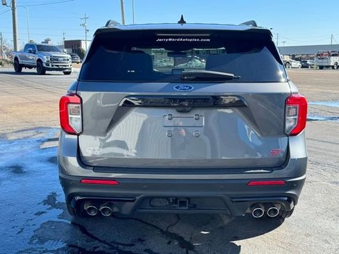 Used 2024 Ford Explorer ST w/ Equipment Group 401A image 4