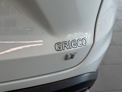 Used 2024 Chevrolet Trax LT w/ LT Convenience Package FWD image 15