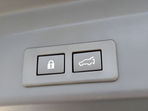 Used 2025 Subaru Ascent Bronze Edition AWD/4WD image 13