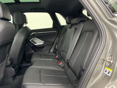Certified 2021 Audi Q3 2.0T Premium w/ Convenience Package AWD/4WD image 21