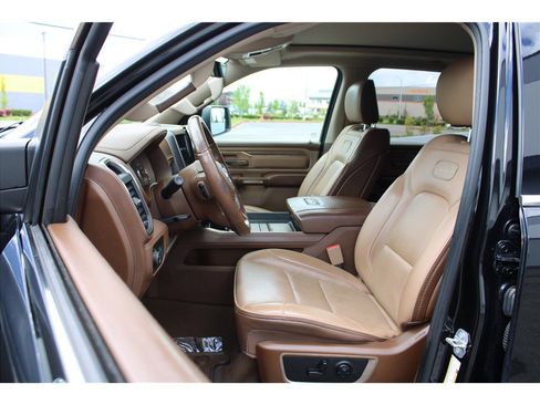 Used 2019 RAM 1500 Limited AWD/4WD image 8