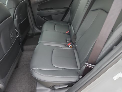 New 2026 Kia Sportage SX FWD image 6
