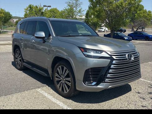 Used 2024 Lexus LX 600 4WD w/ Luxury Package image 1