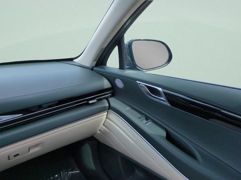 New 2026 Genesis GV80 2.5T AWD/4WD image 13