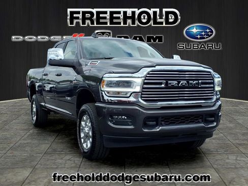 Used 2024 RAM 2500 Laramie AWD/4WD image 1