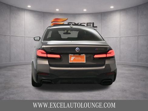 Used 2023 BMW M550i xDrive w/ Dynamic Handling Package AWD/4WD image 7