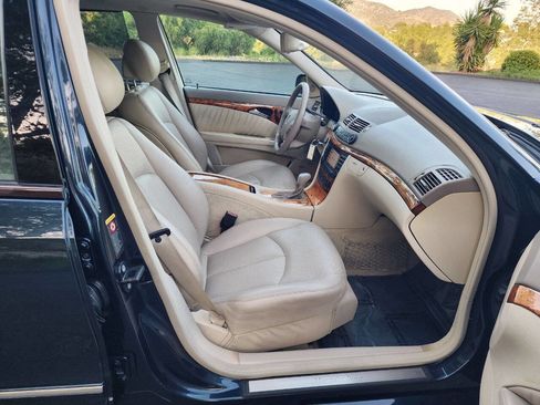 Used 2006 Mercedes-Benz E 350 Wagon image 14