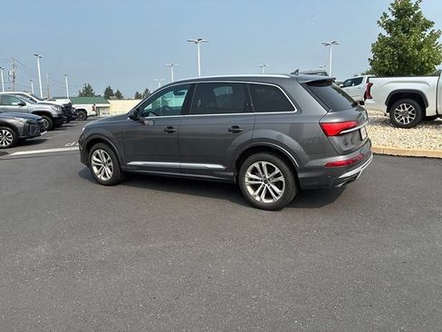 Used 2025 Audi Q7 3.0T Premium Plus AWD/4WD image 11