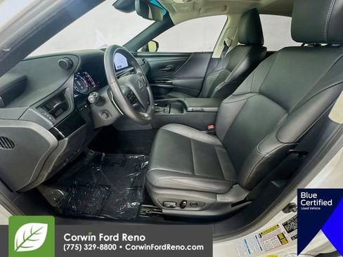 Used 2023 Lexus ES 250 w/ Premium Package AWD/4WD image 24