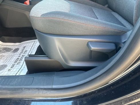 Used 2023 Ford Maverick XLT image 17