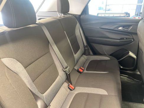 Used 2023 Chevrolet TrailBlazer LT w/ Convenience Package AWD/4WD image 39