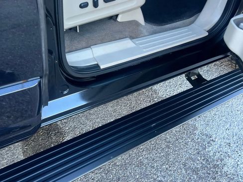 Used 2013 Ford Expedition EL Limited image 5